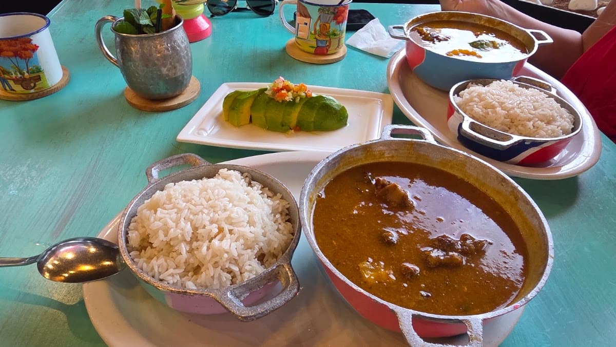 RESTAURANTE CAMPUNO
