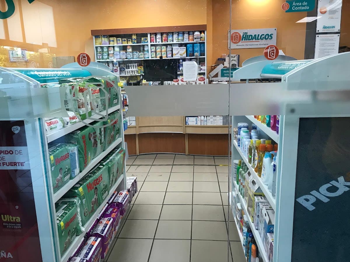 Farmacia Los Hidalgos (4)