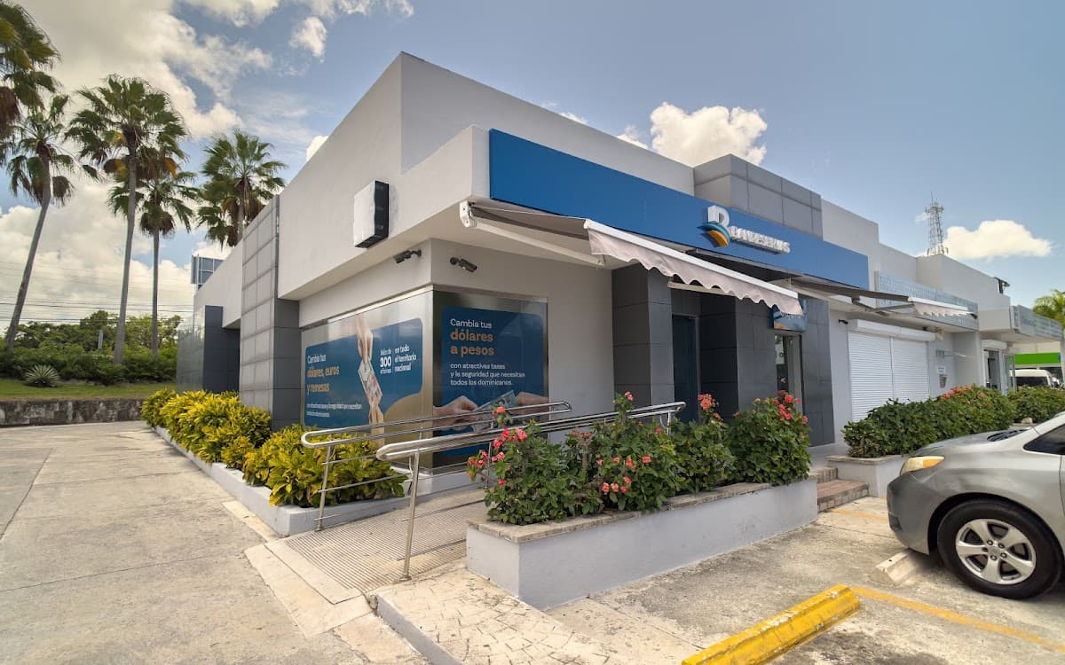 Banreservas — San Juan Shopping Center