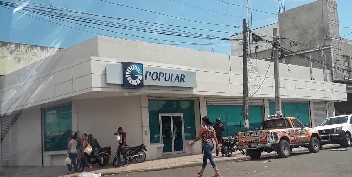 Banco Popular Dominicano — C. Máximo Grullón 122