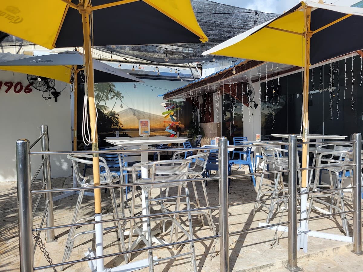 New Wave Gastro Bar