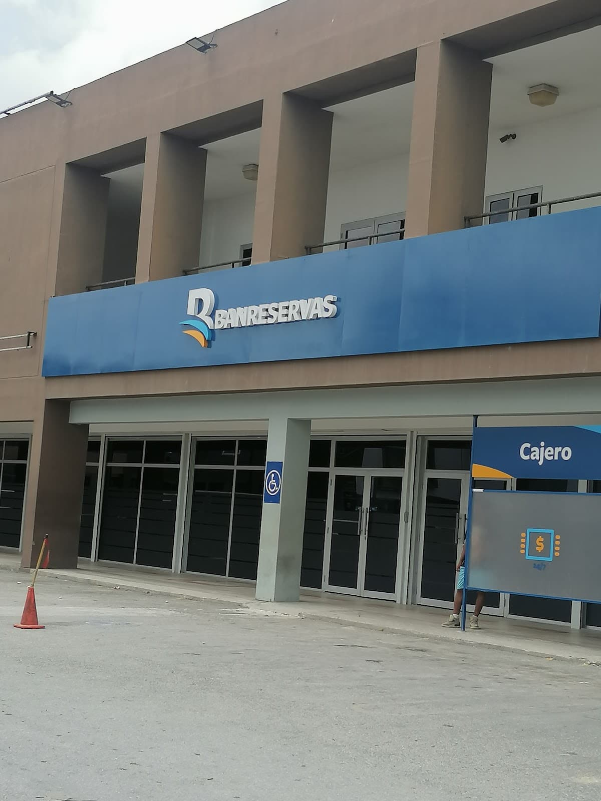 Banreservas — 23000