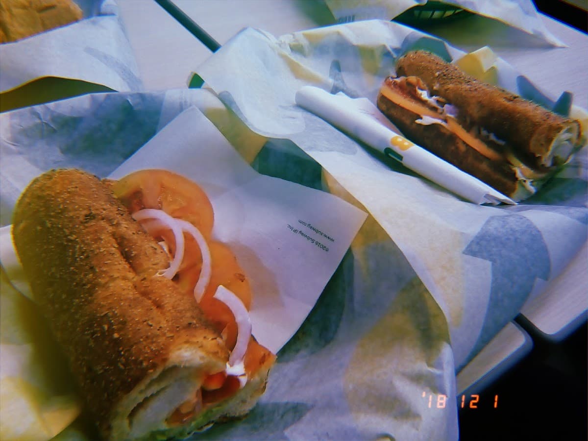 Subway — • Sambil