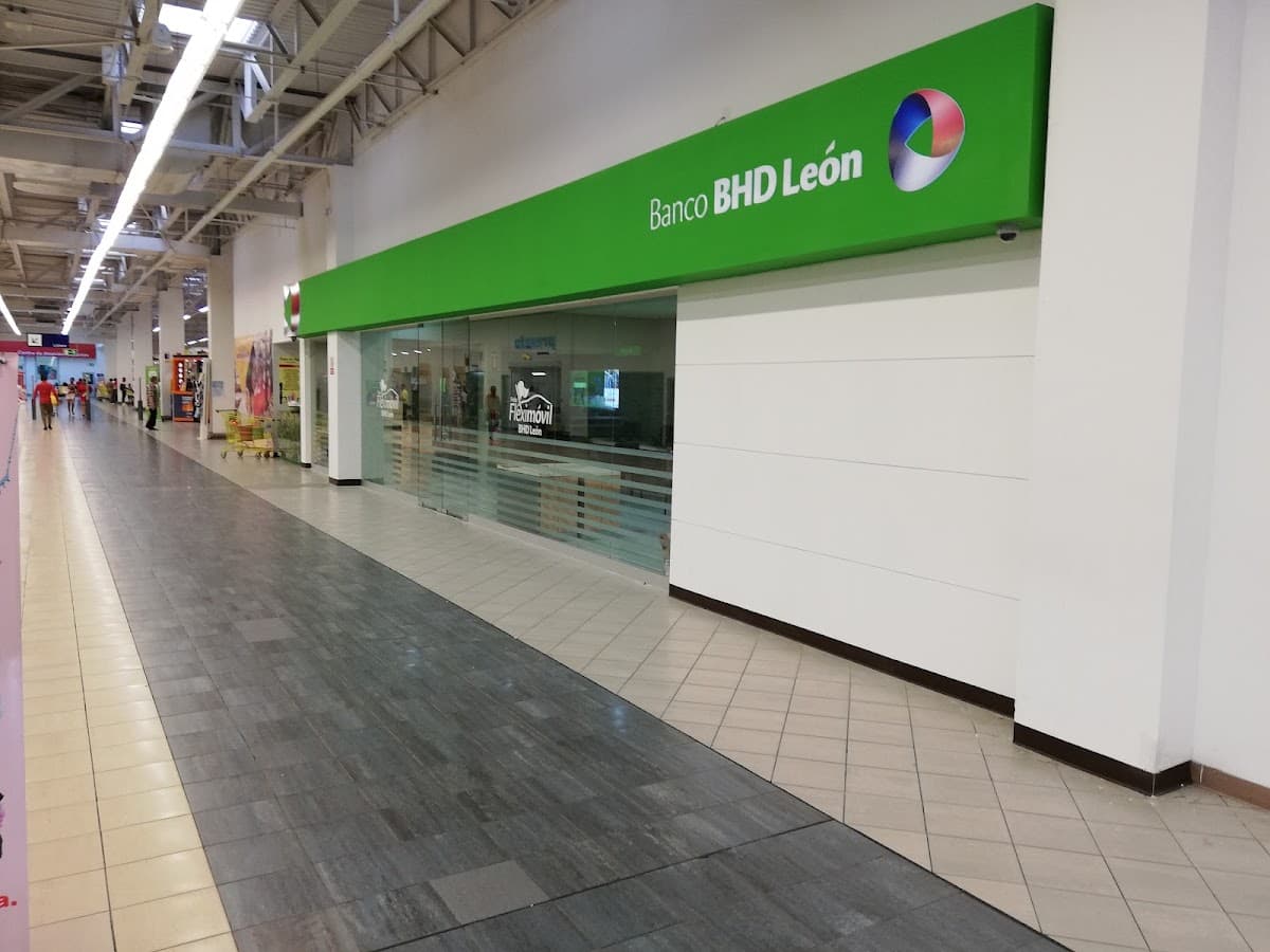 Banco BHD — Av. Charles de Gaulle 38