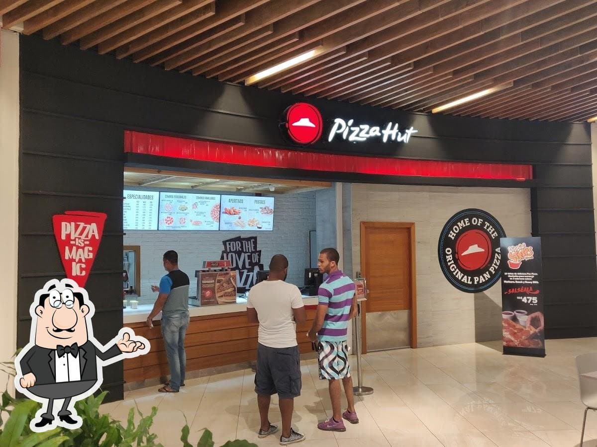 Pizza Hut — Km. 10 1/2