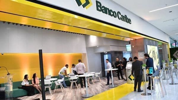 Banco Caribe — Av. José Núñez de Cáceres