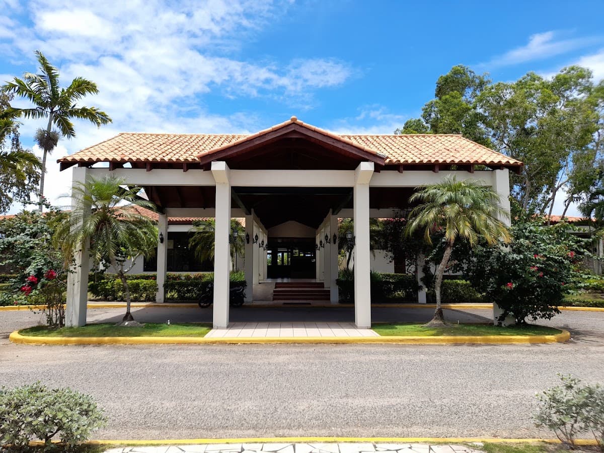 Metro Country Club — Juan Dolio