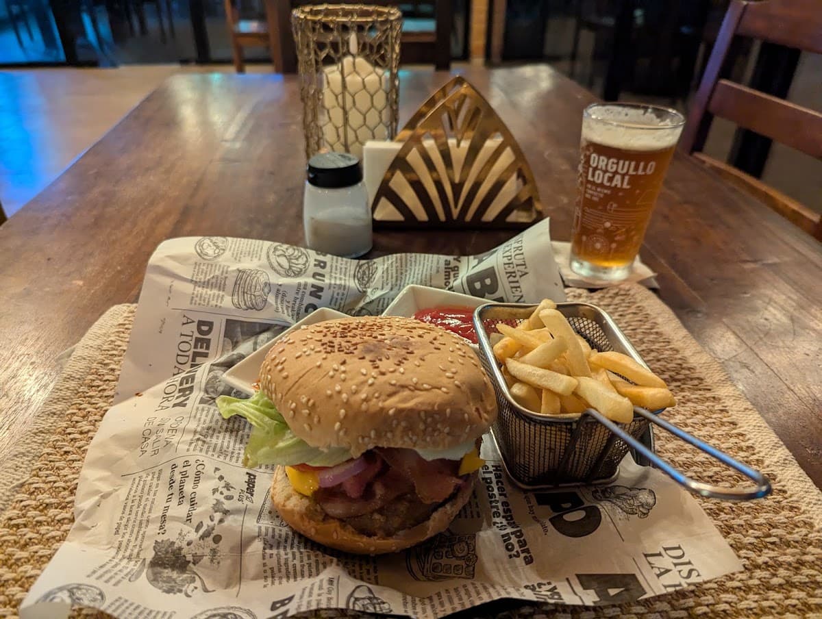 Juan Dolio Bar & Grill