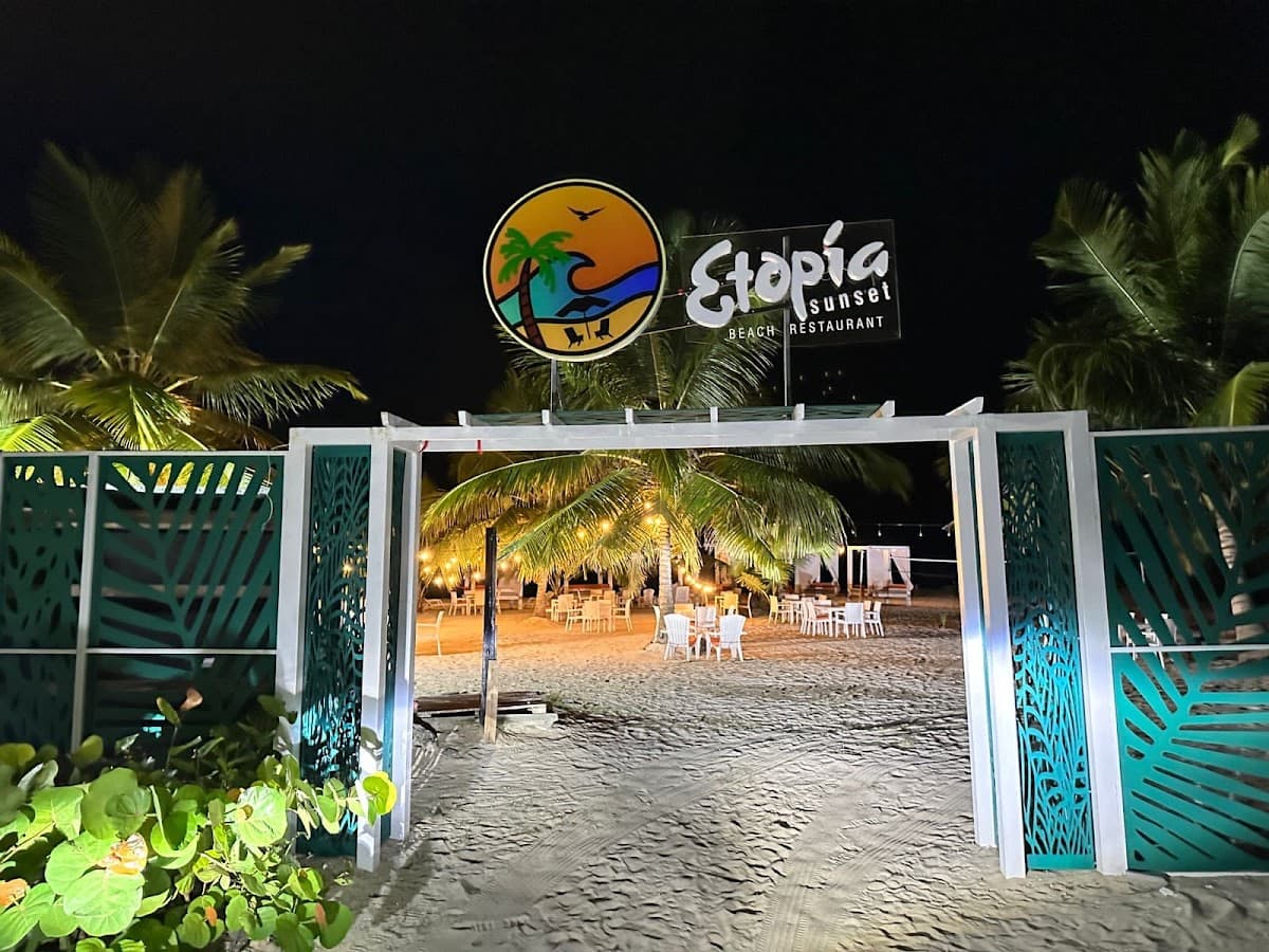 Etopía Sunset