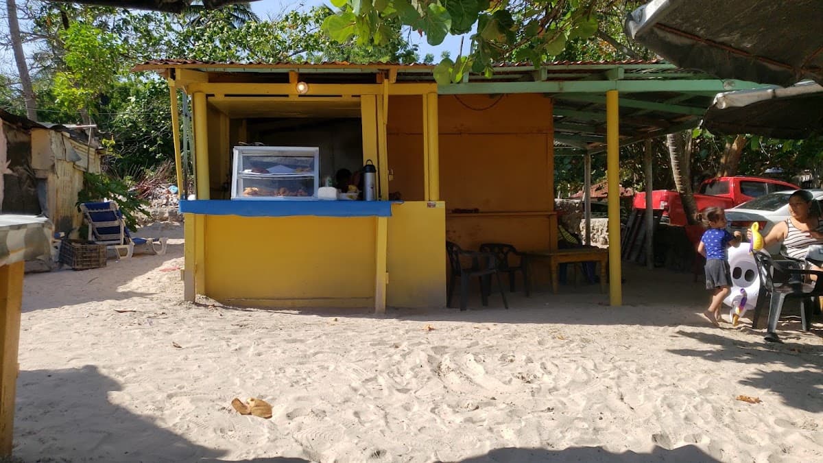 La Cibaeña (playa Guayacanes)