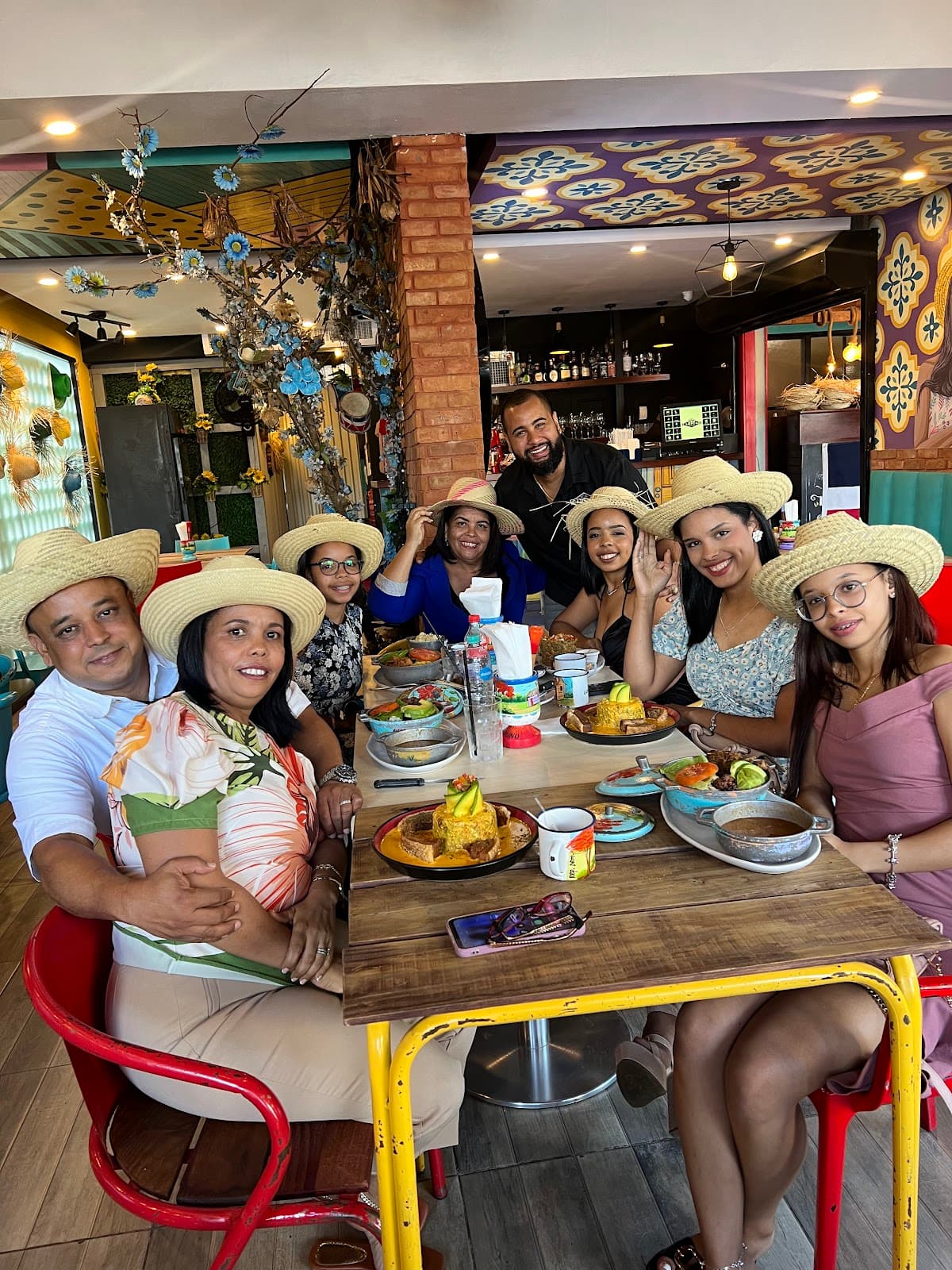 RESTAURANTE CAMPUNO