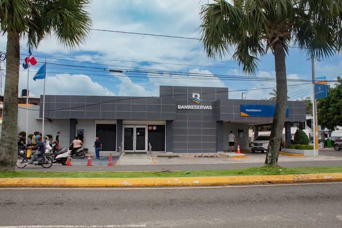 Banreservas — Av. 27 de Febrero