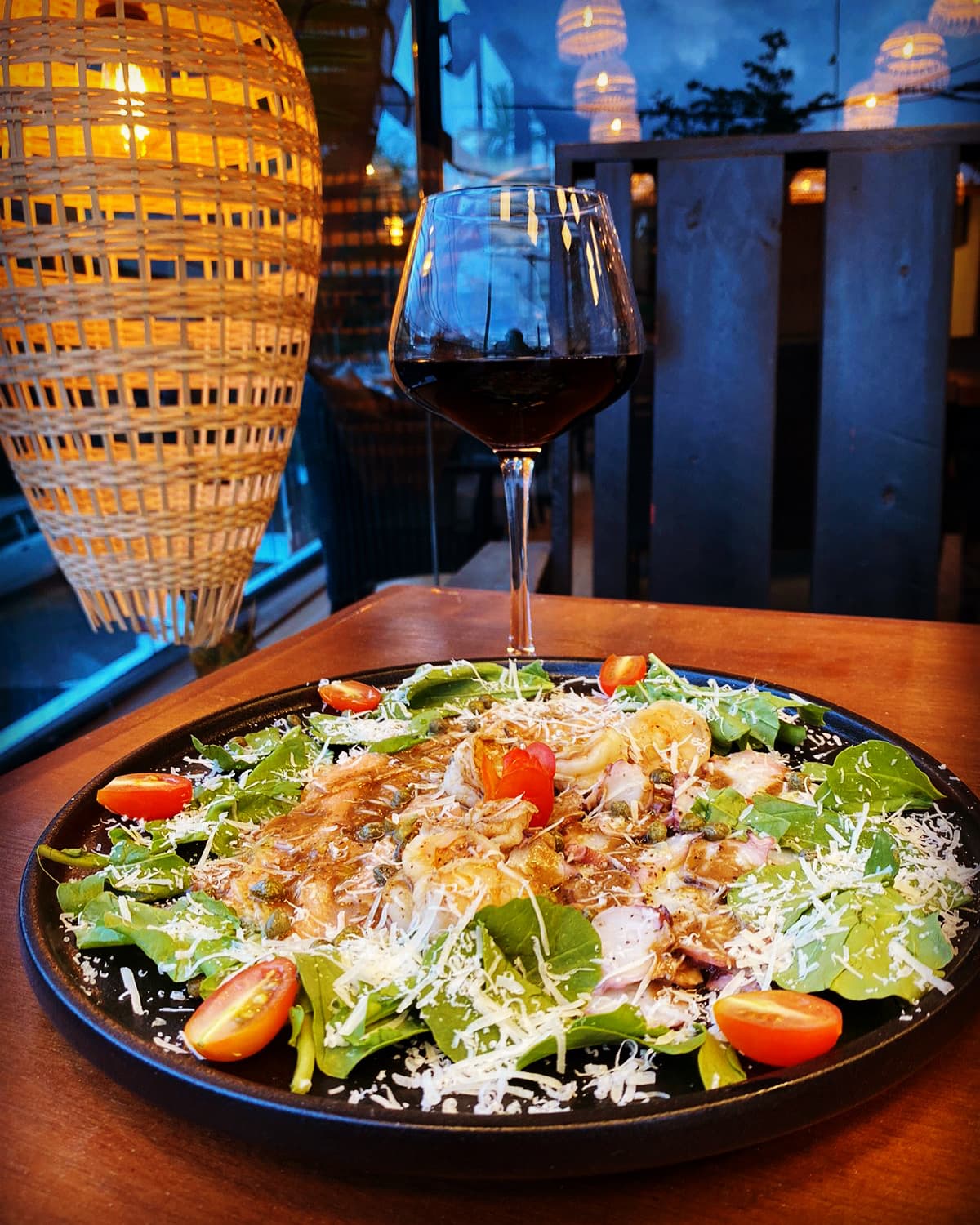 LAKASA ROOF RESTAURANT & BAR