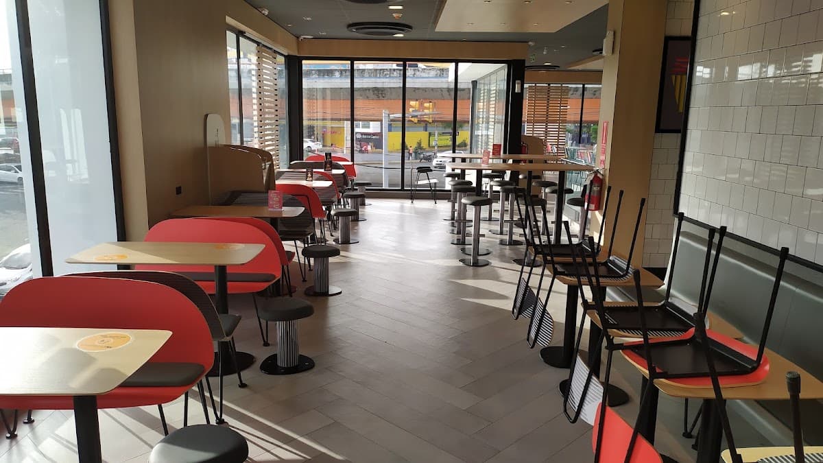 McDonald's — Leopoldo Navarro