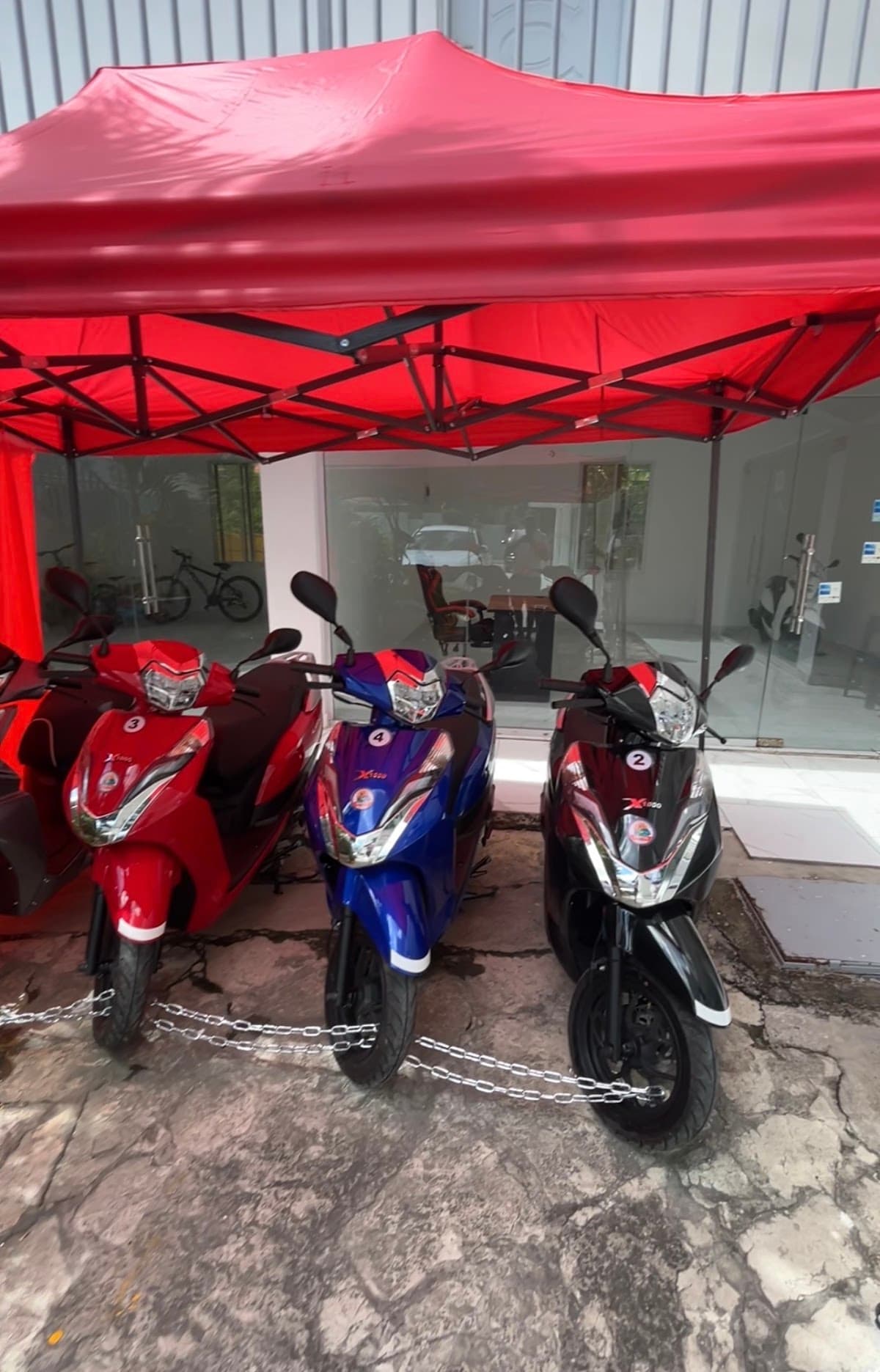 Laplanta scooter rental