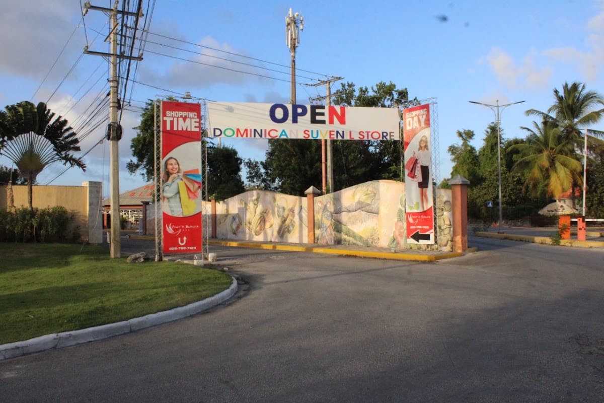 Plaza Punta Blanca