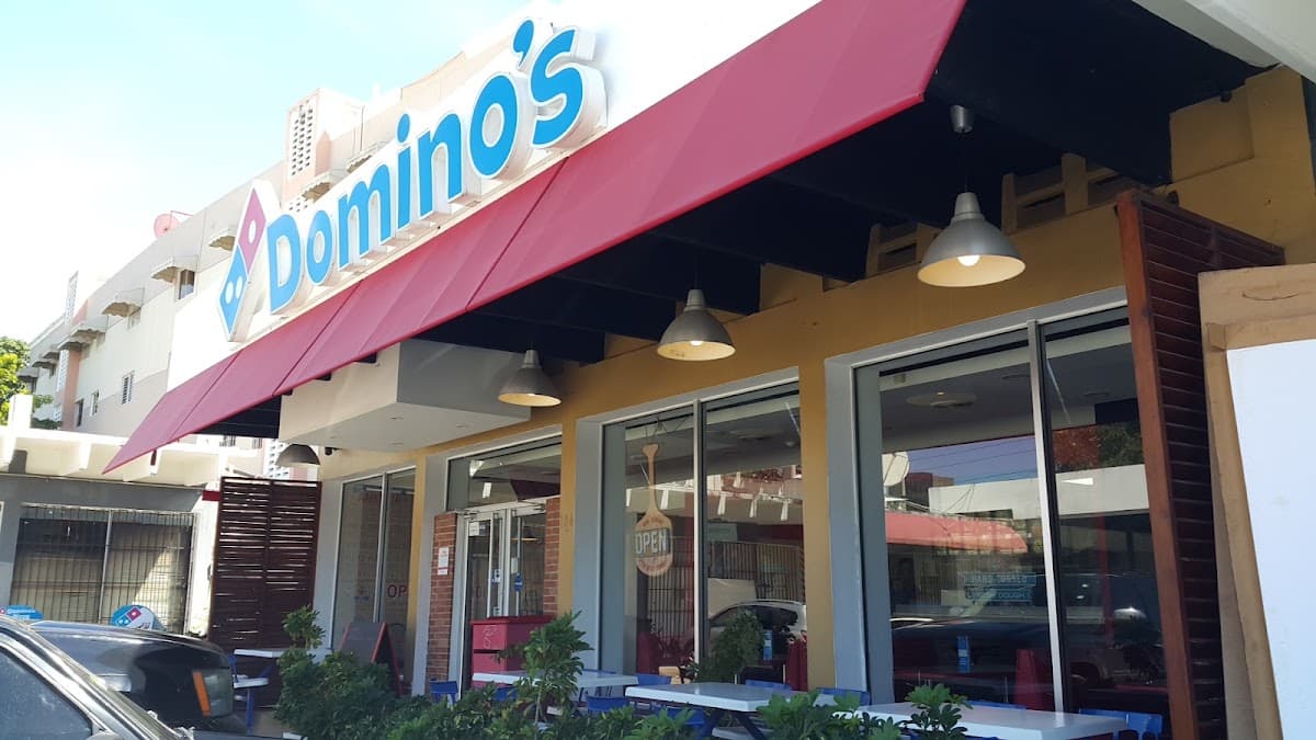 Domino's — Costa Caribe