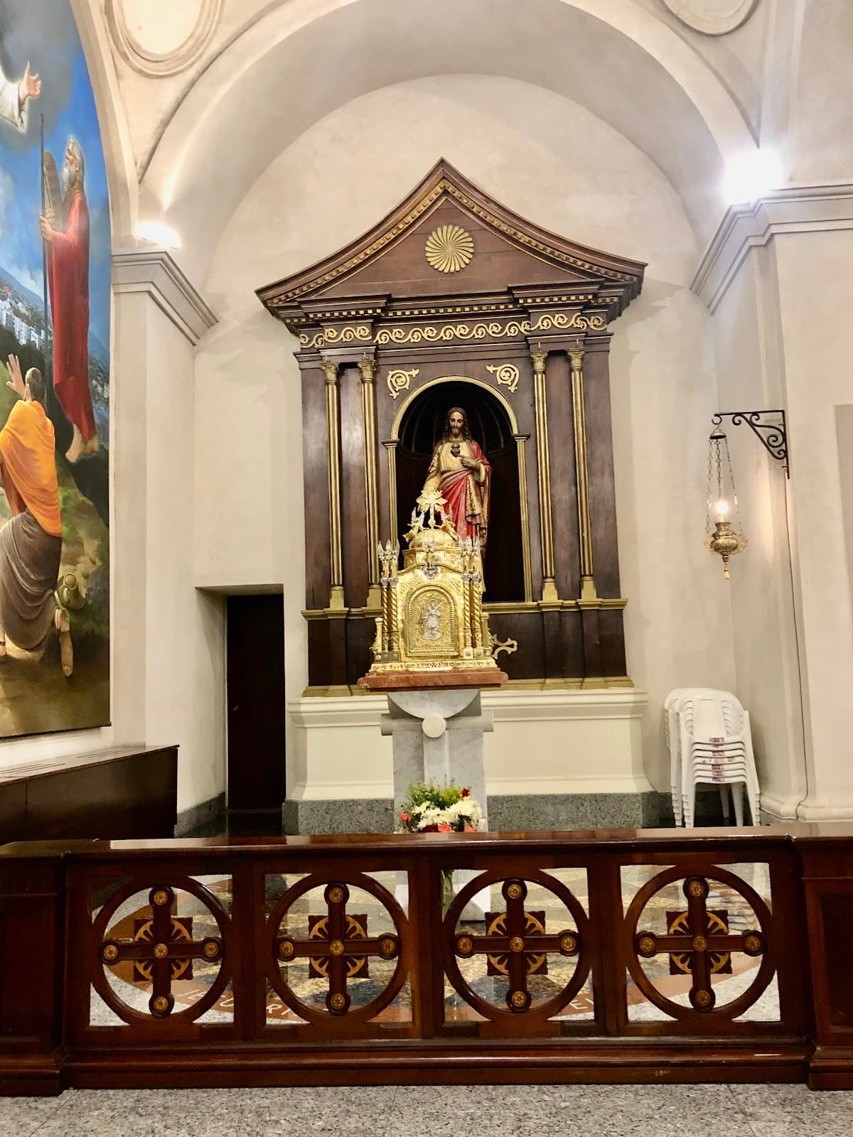 Catedral Santiago Apóstol — Calle Duvergé