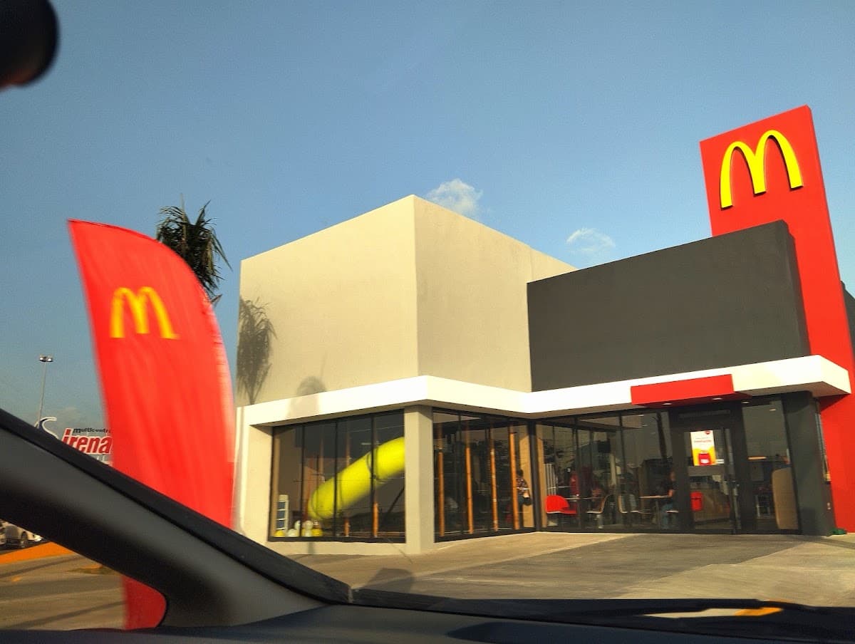 McDonald's — • Charles de Gaulle