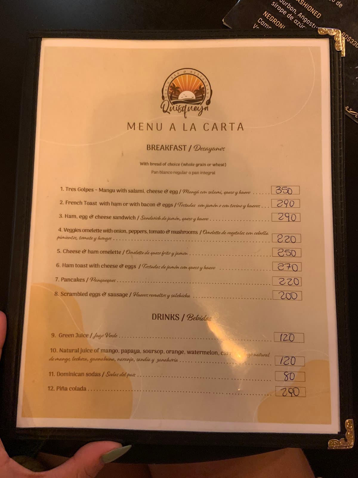 Quisqueya Beach Bar & Restaurant