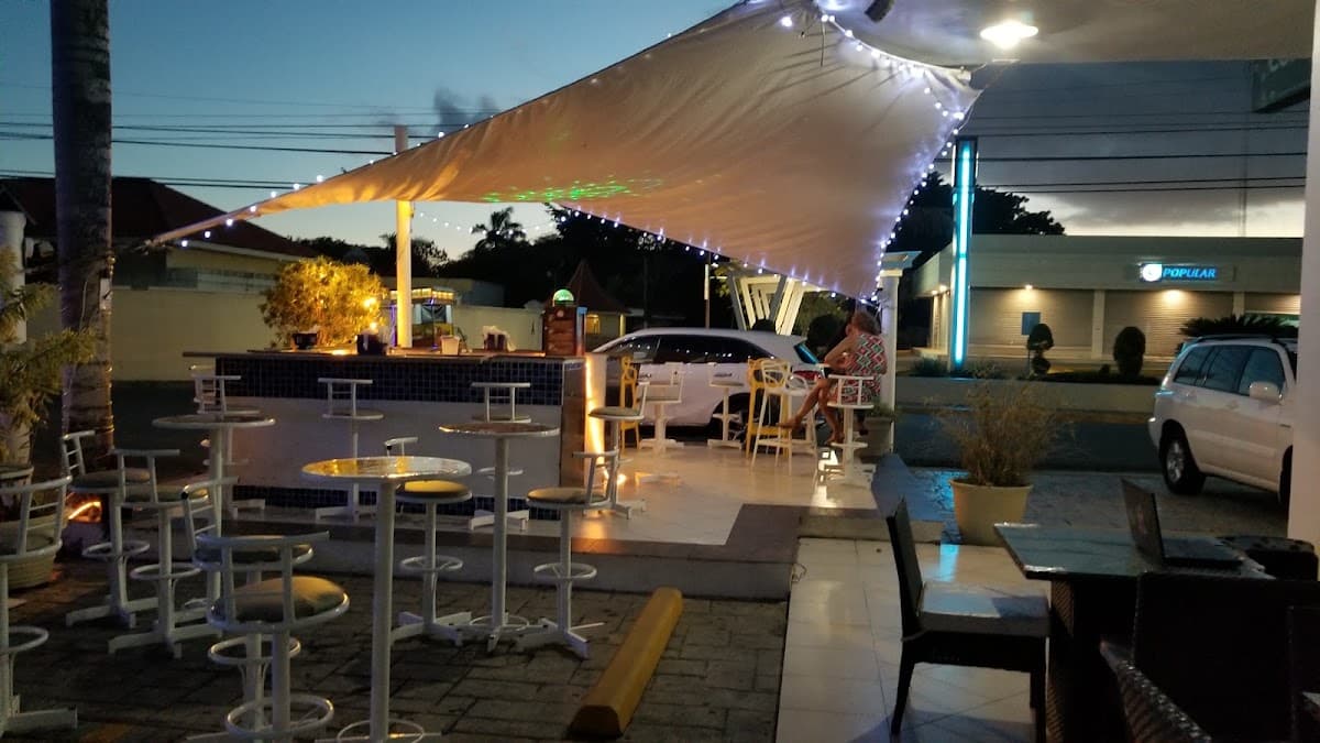 AGUAMARINA LOUNGE
