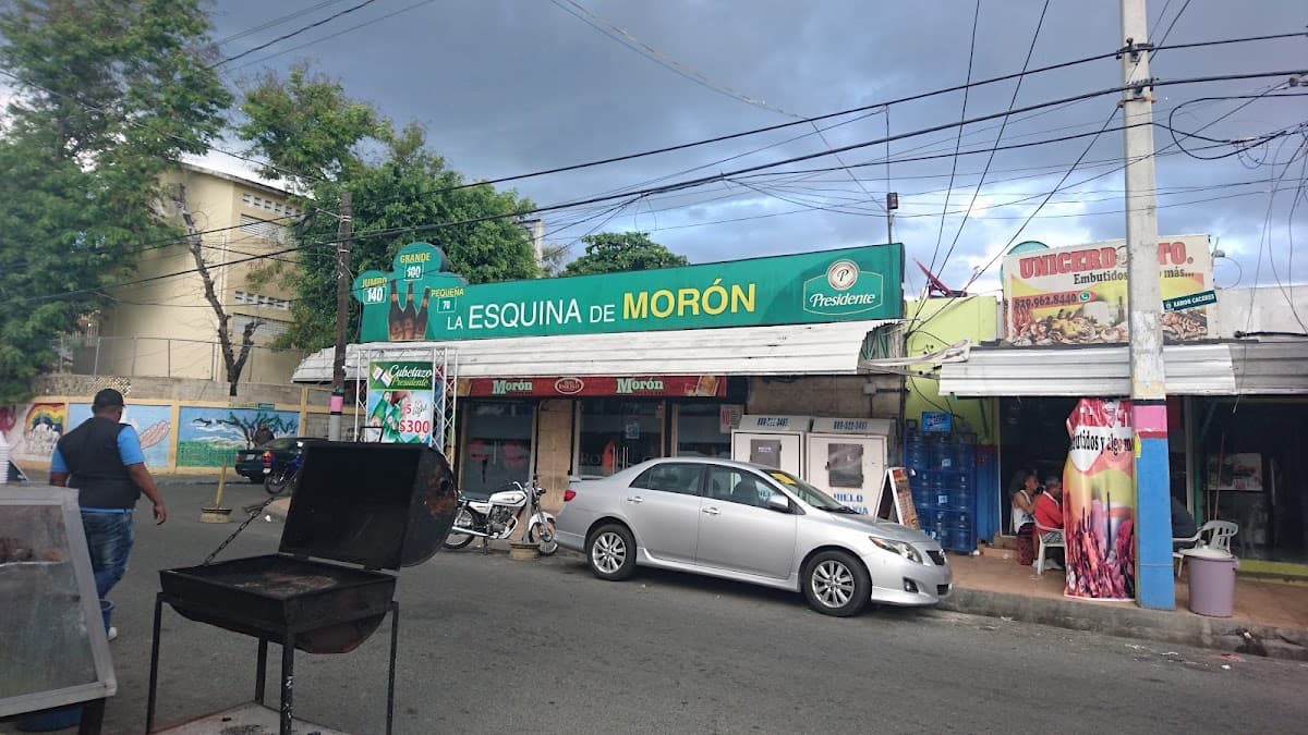 Moron Vip Club