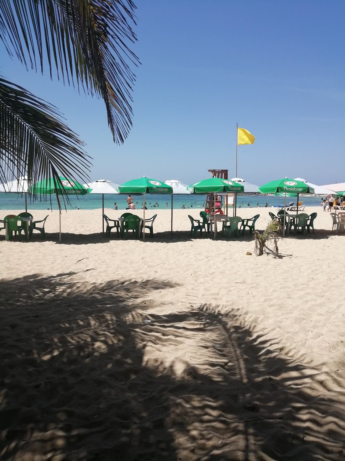 Playa Juan Dolio con Parqueo