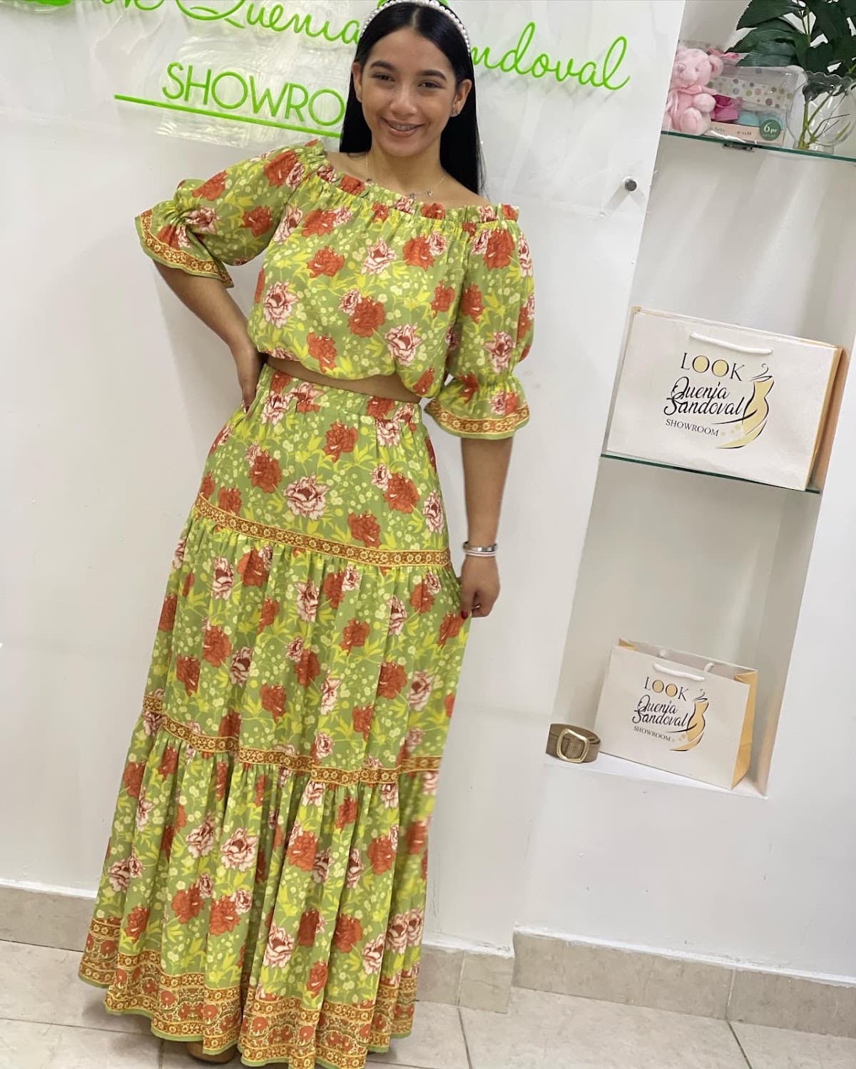 Look Quenia Sandoval Showroom
