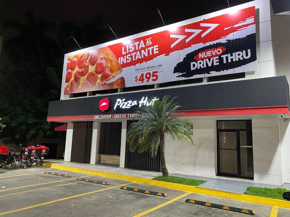 Pizza Hut — Carr. Duarte
