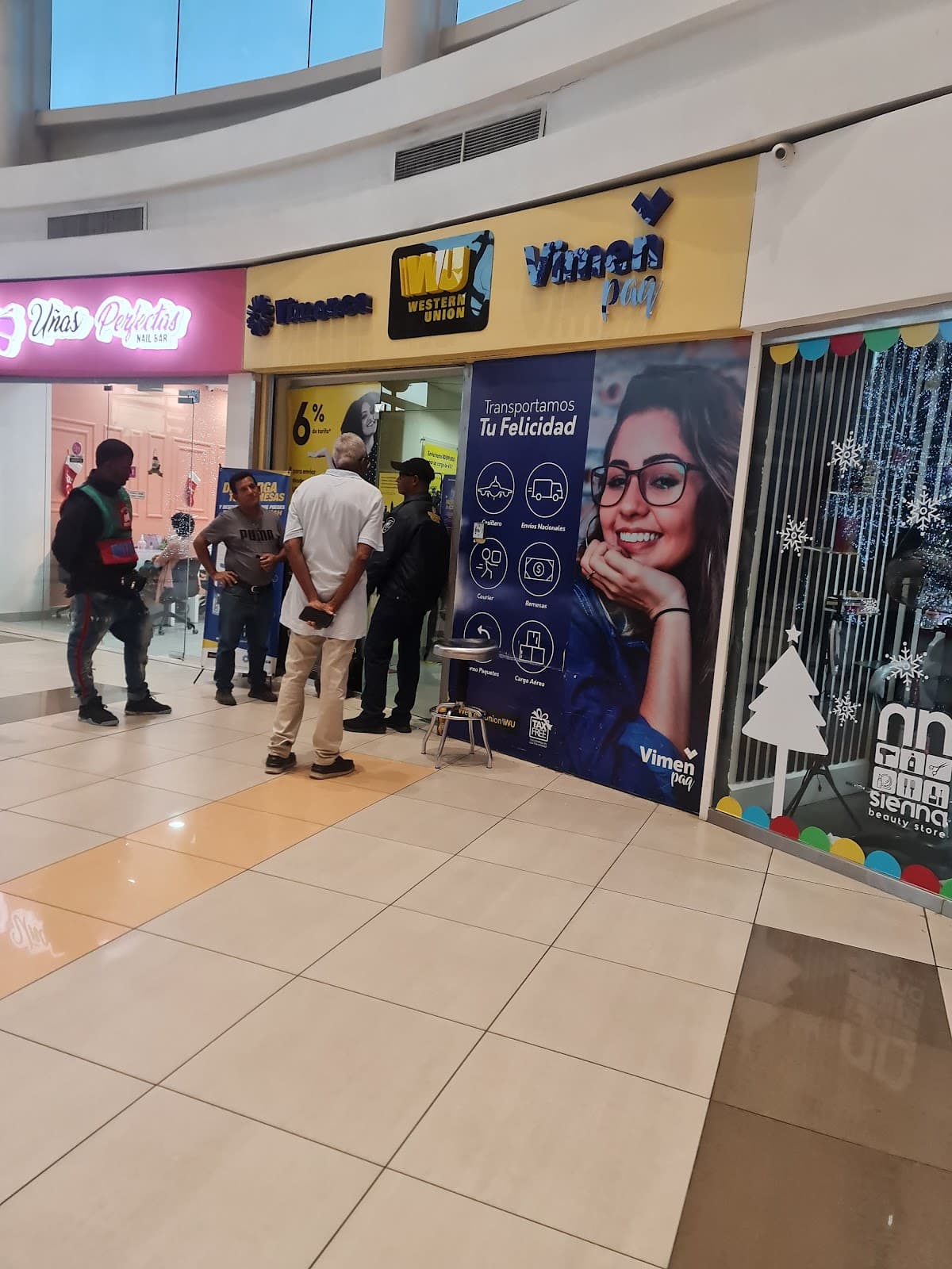 Western Union — Ave Luperon