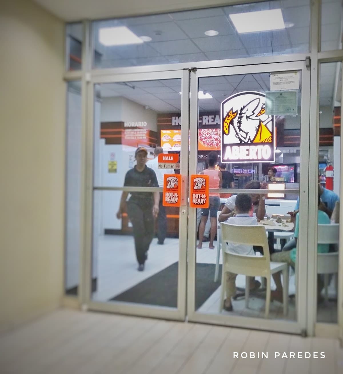 Little Caesars Pizza - Romulo Betancourt