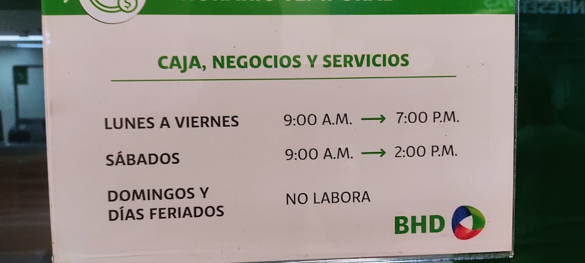 Banco BHD — Dentro Del Multicentro La Sirena