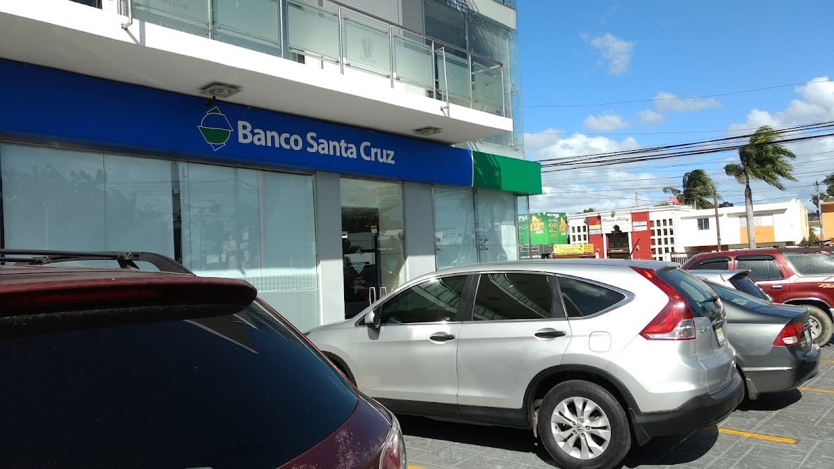 Banco Santa Cruz — Plaza Bonaire