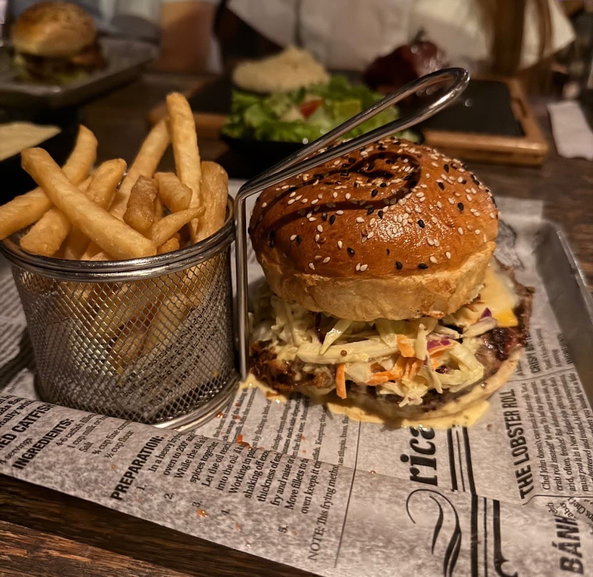La Bruja Chupadora BBQ & Pub