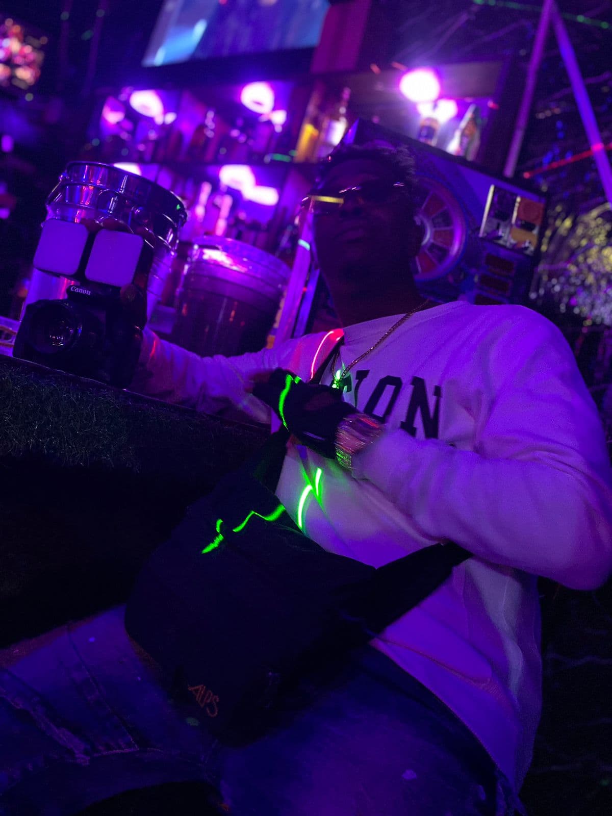 We Light Bar
