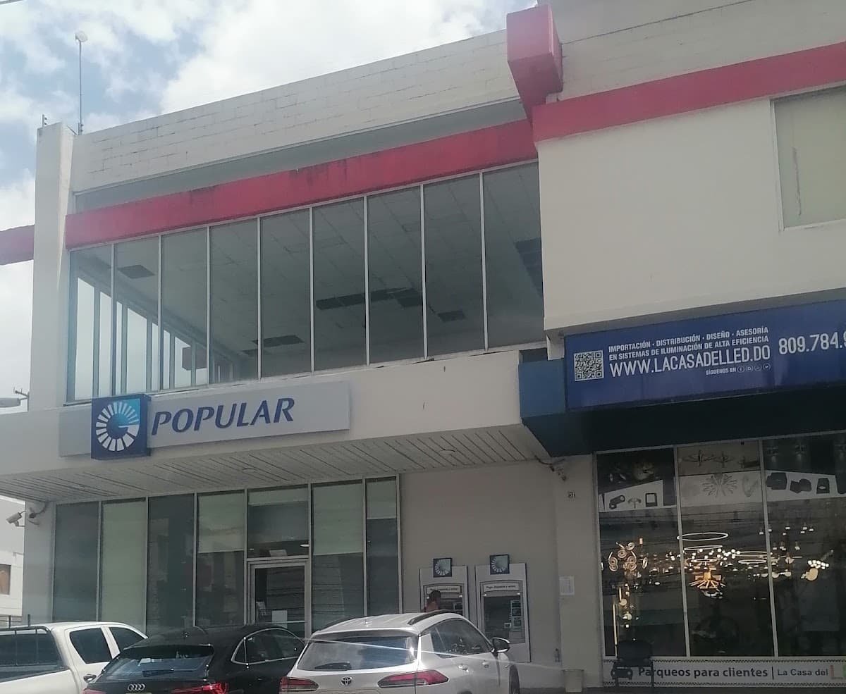 Banco Popular Dominicano — Plaza Charles Sumner