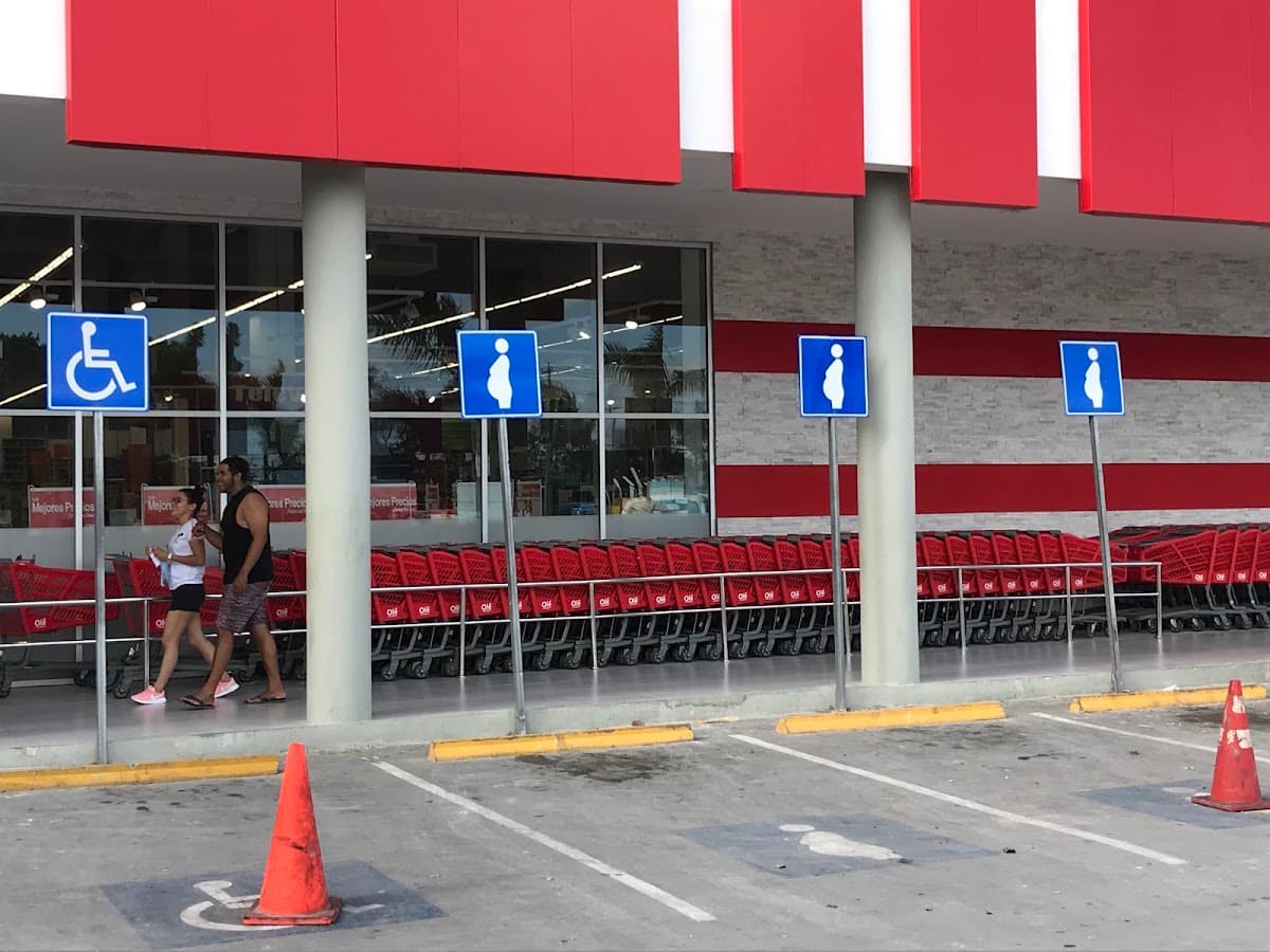 Supermercado Olé bavaro
