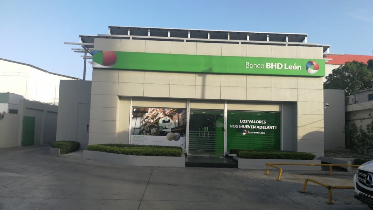 Banco BHD — Av 27 de Febrero 388