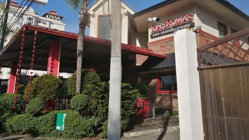 Tony Roma's