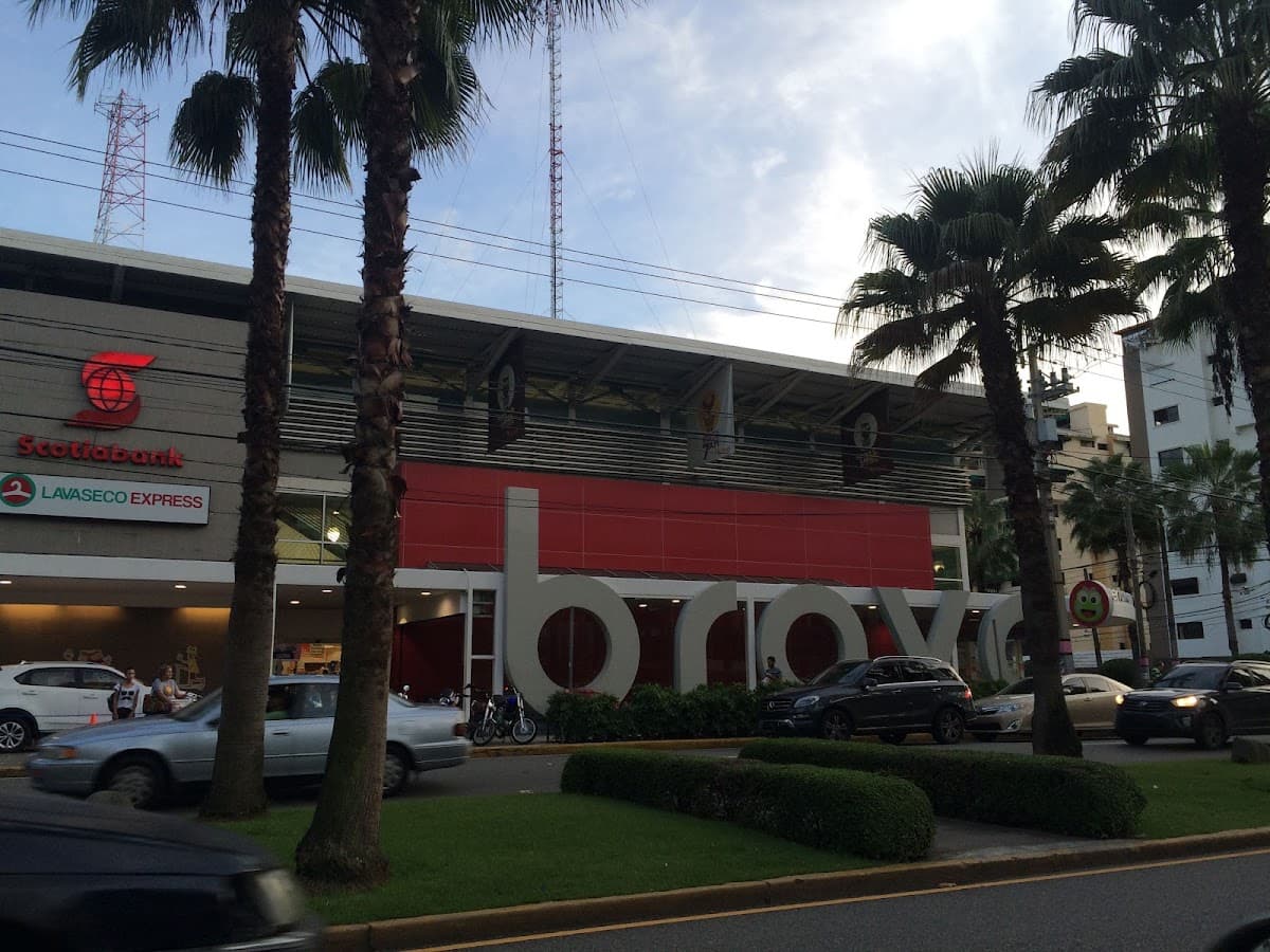 Supermercados Bravo — Av Enriquillo