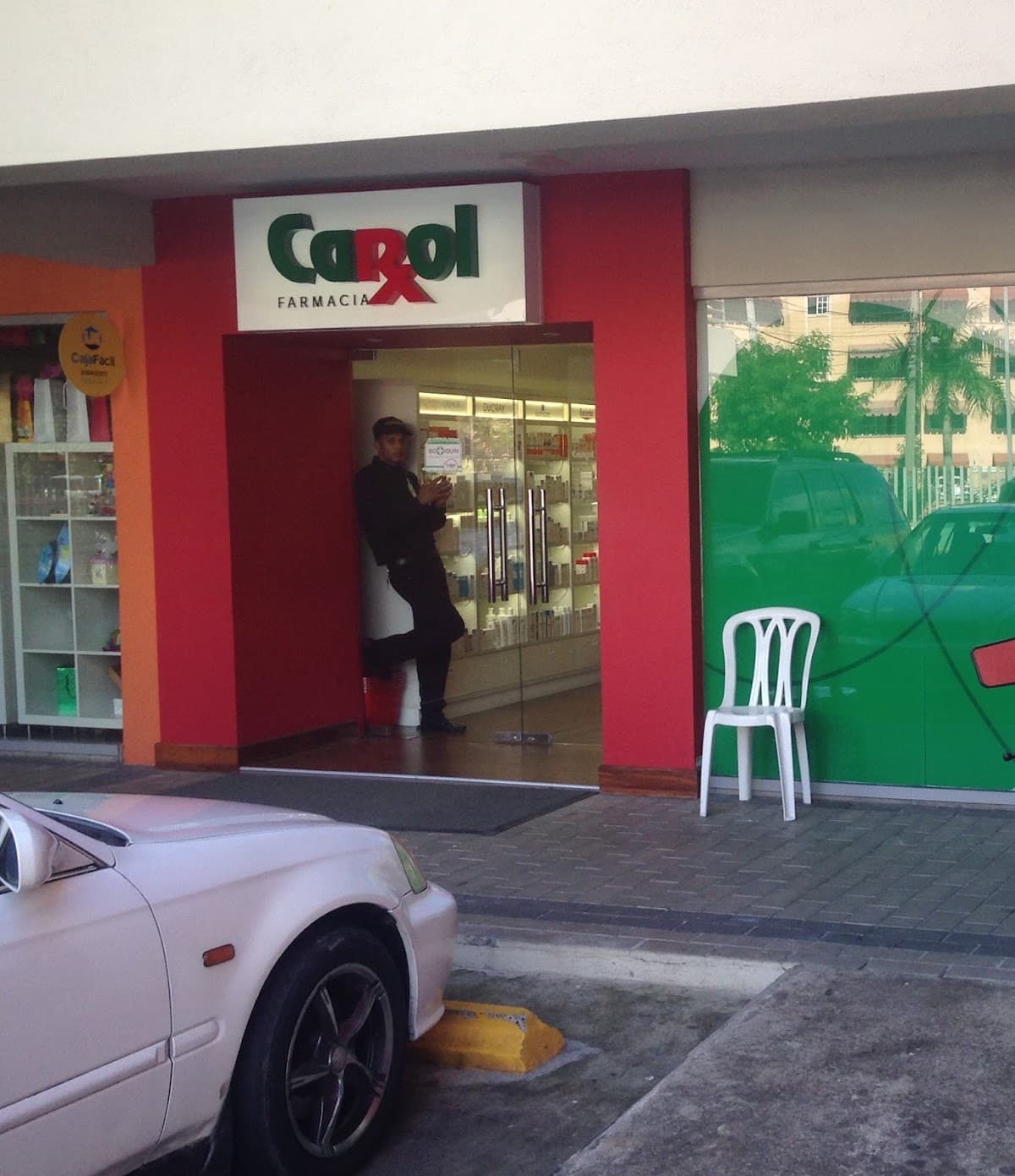 Farmacia Carol — República de Colombia