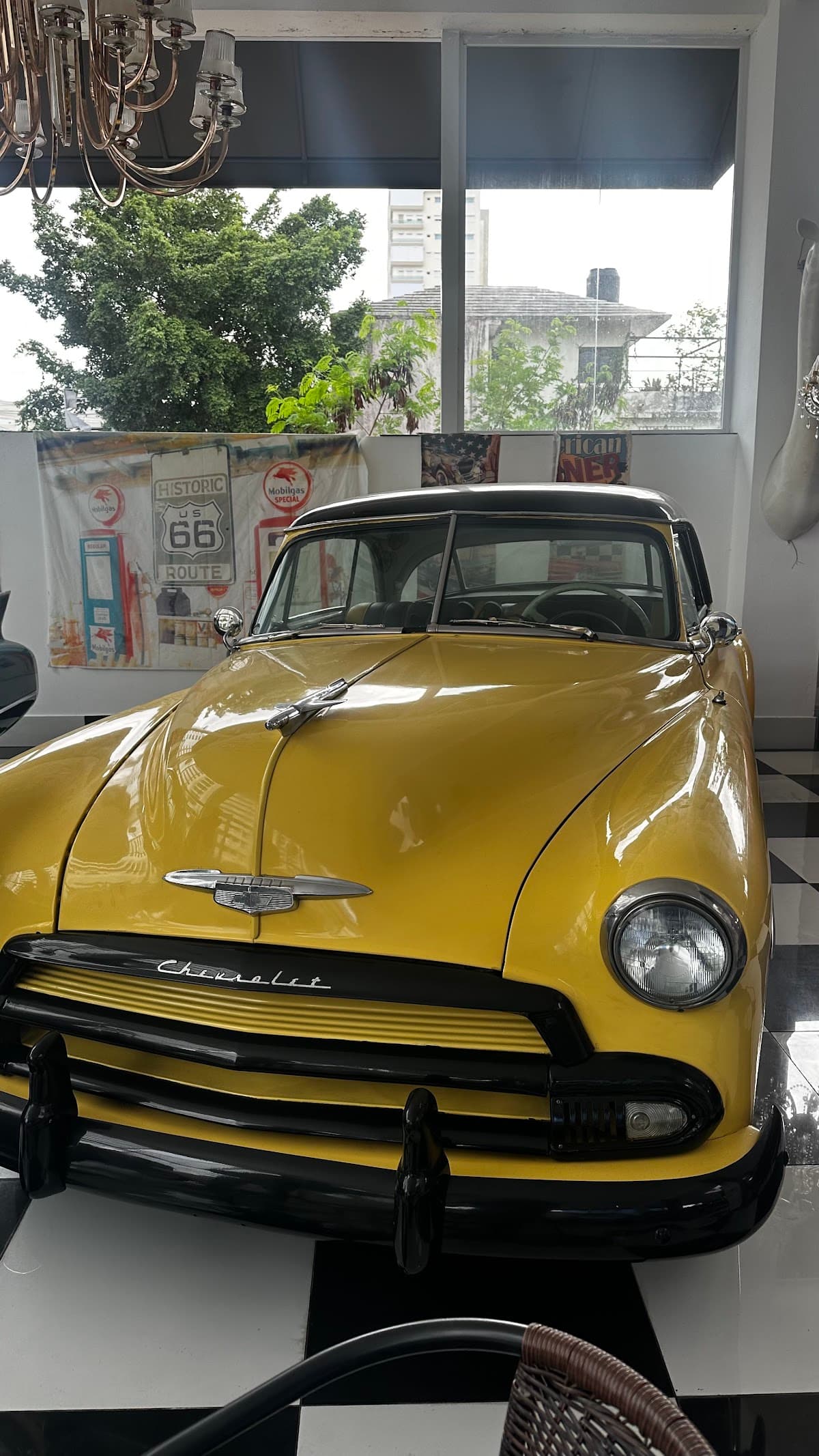 Restaurante Roof 66 RD Gasolina