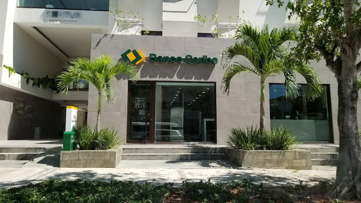 Banco Caribe — Centro de Negocios