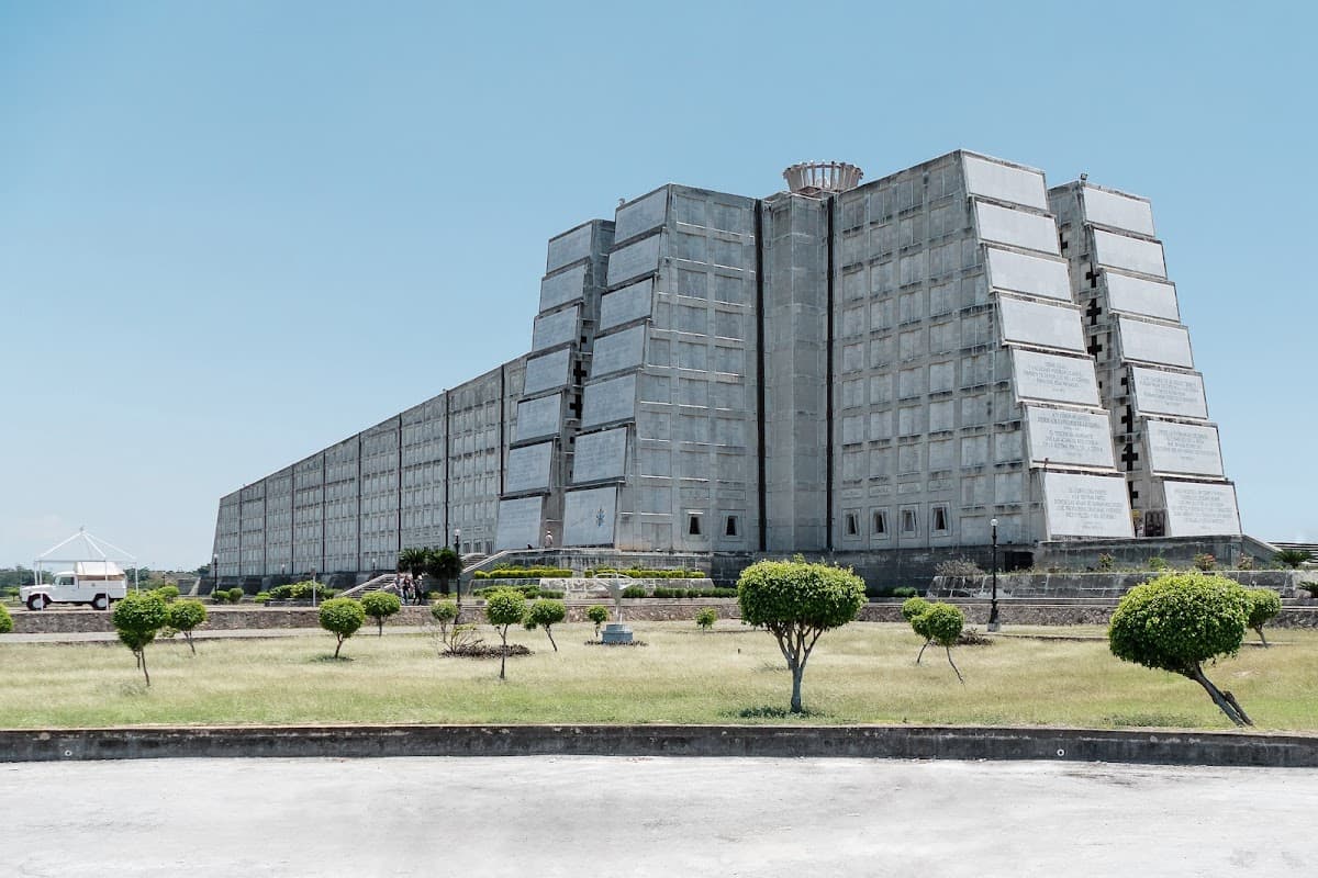 Faro a Colón