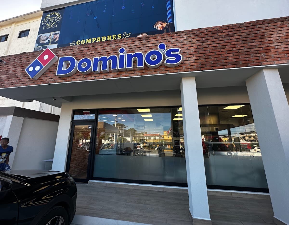 Domino's — Pizza - Manoguayabo Plaza Shanell