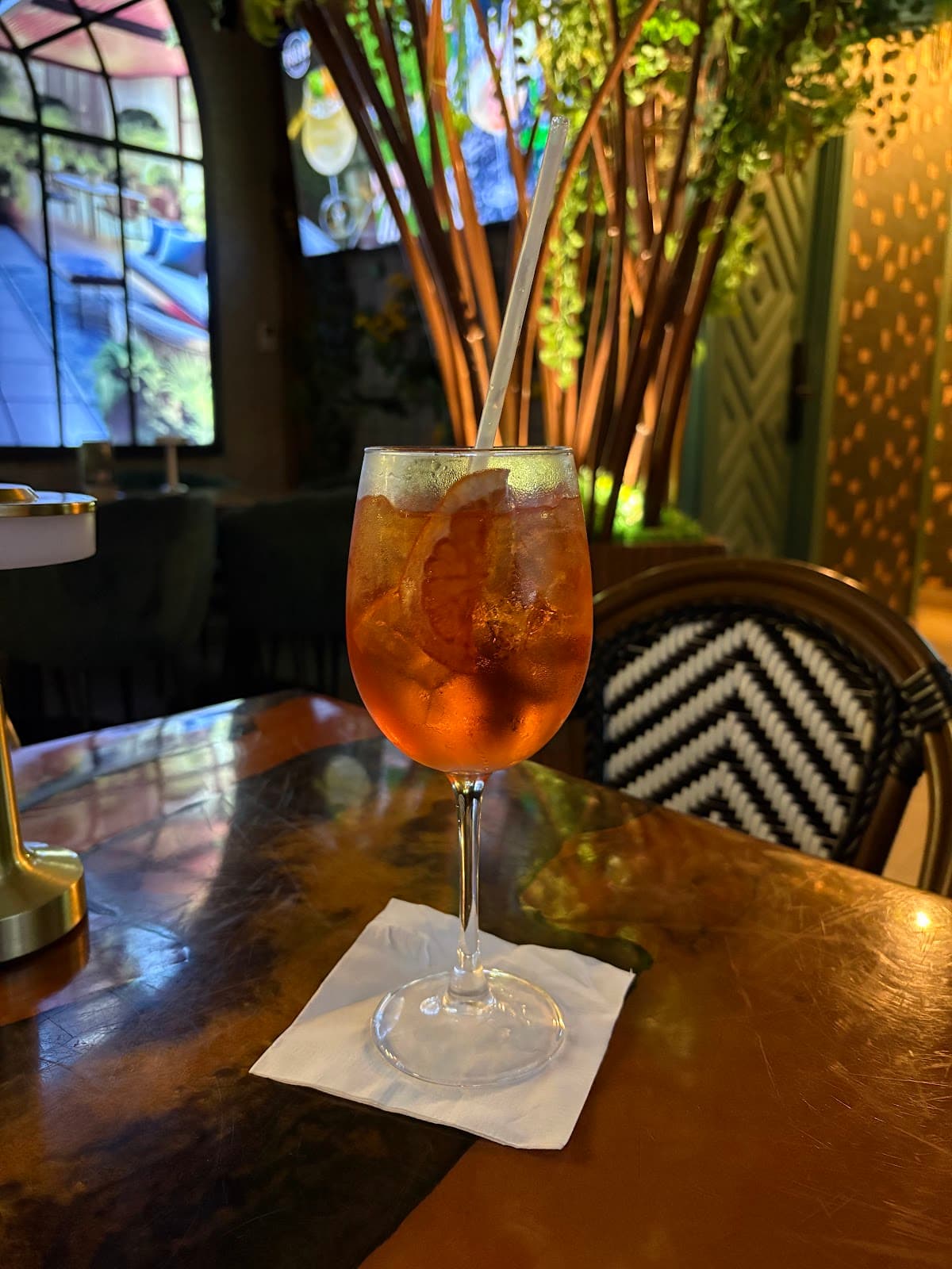 Piso 84 Tapas Rooftop Bar