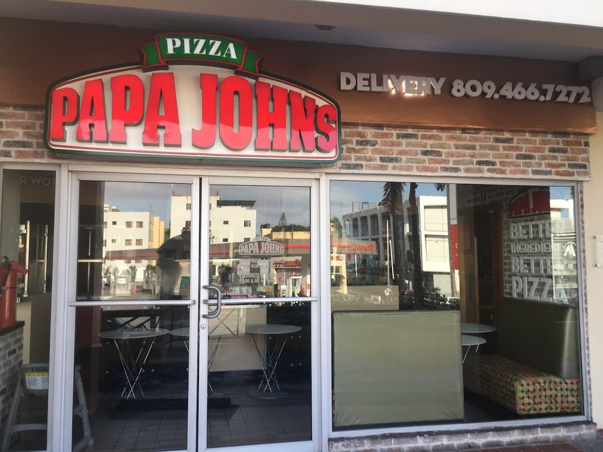 Papa John's Maximo Gomez