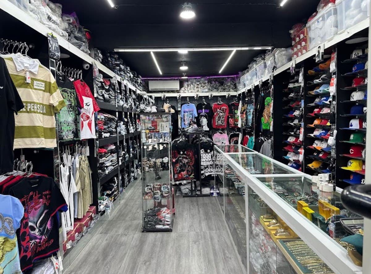 Abraham boutique