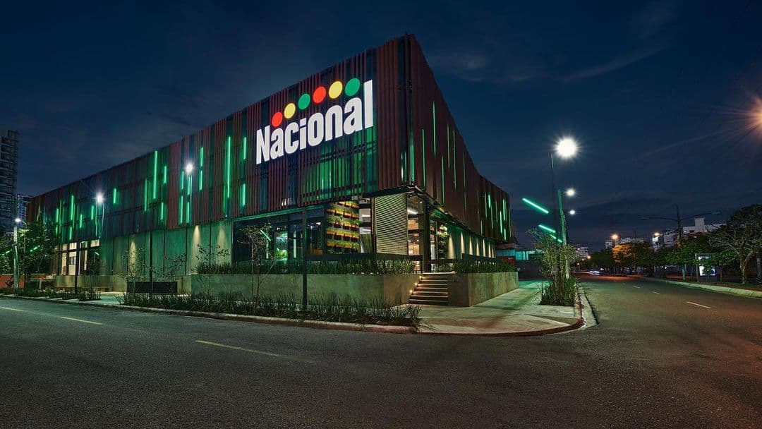 Supermercados Nacional — Av. Rómulo Betancourt