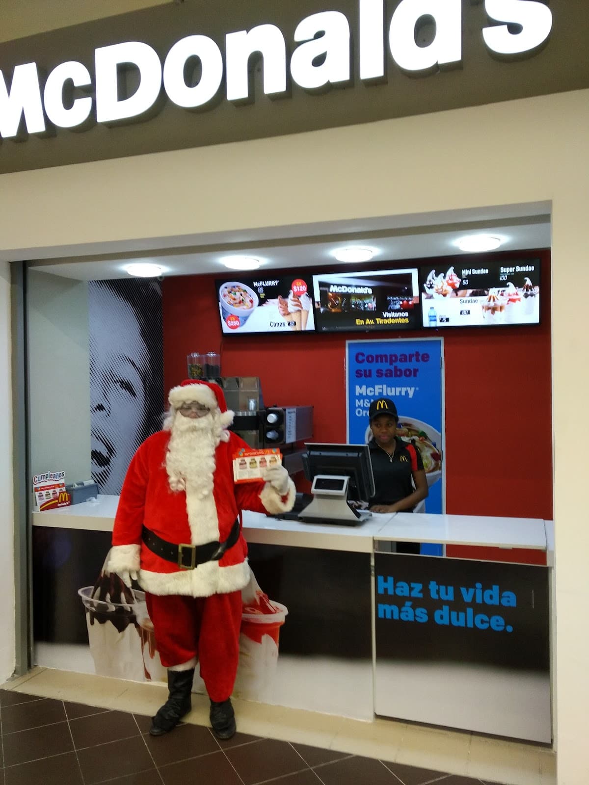 McDonald's — Postres Venezuela